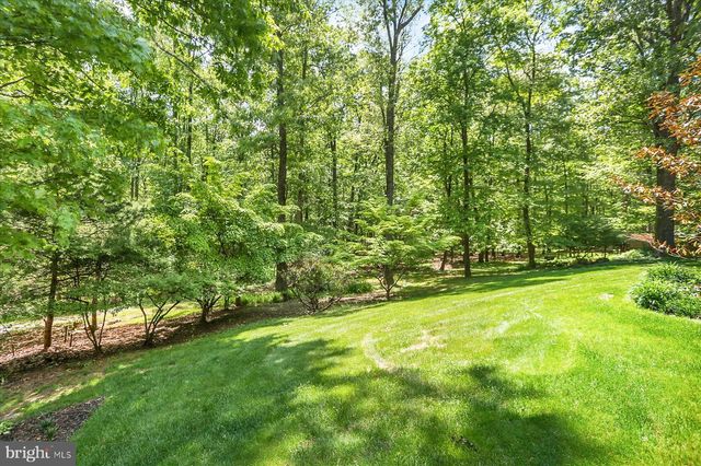 1575 PINE GROVE RD, Bethel, PA 19507