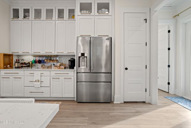 441 Bills Avenue, Ocean Springs, MS 39564