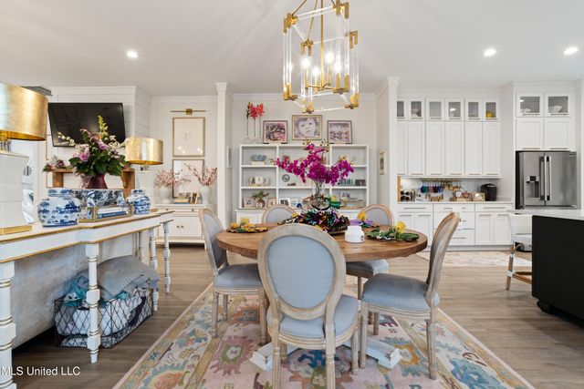 441 Bills Avenue, Ocean Springs, MS 39564