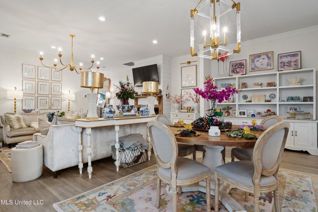 441 Bills Avenue, Ocean Springs, MS 39564