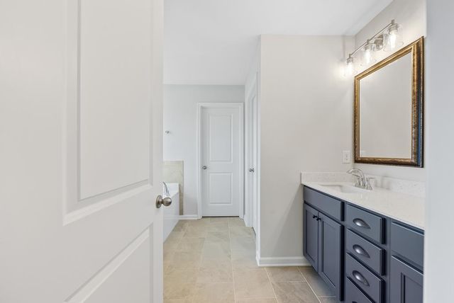 43 Lee Road 2235, Smiths Station, AL 36877