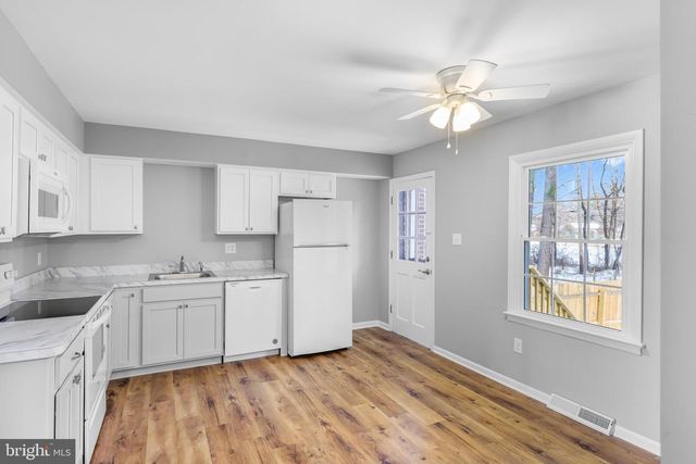 125 BRUNSWICK RD, Stephens City, VA 22655