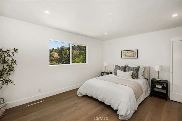 3566 Beverly Glen, Sherman Oaks, CA 91423