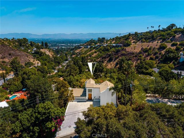 3566 Beverly Glen, Sherman Oaks, CA 91423