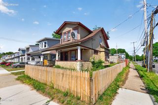 27 McKinley Street, Albany, NY 12206