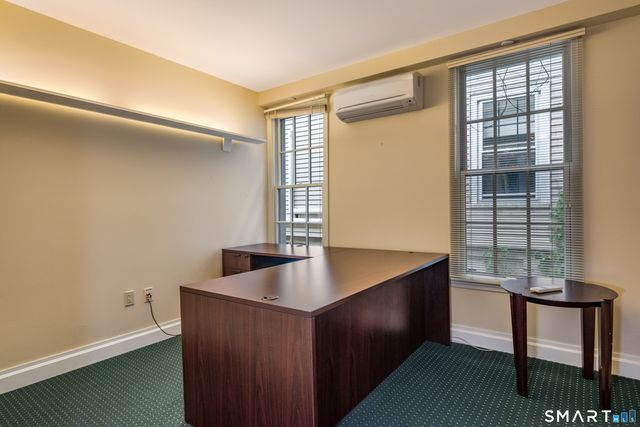 3 Essex Square, Essex, CT 06426