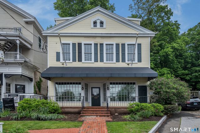 3 Essex Square, Essex, CT 06426