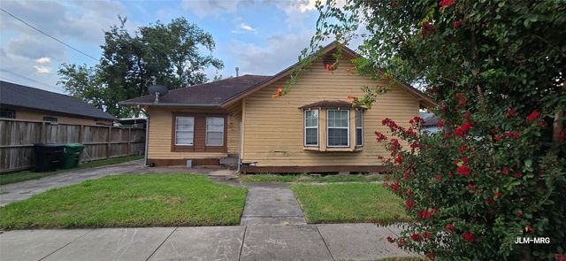 6712 Avenue J, Houston, TX 77011