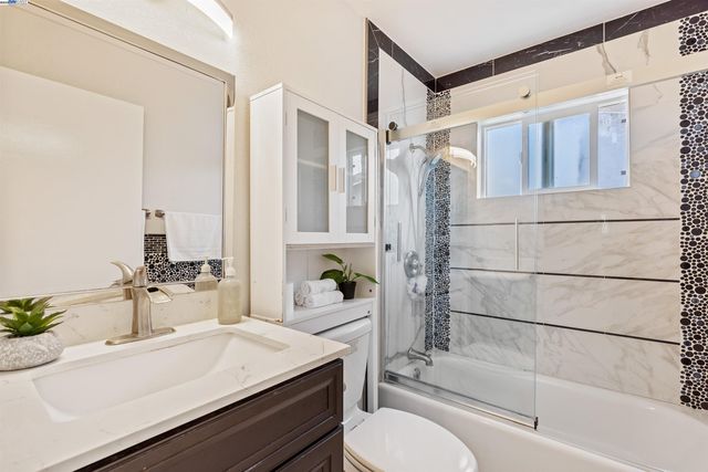 33528 13th street, Union City, CA 94587