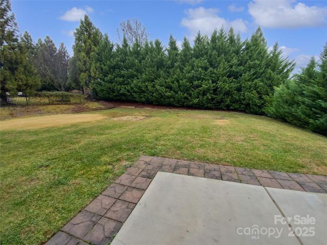 11317 Warfield Avenue, Huntersville, NC 28078