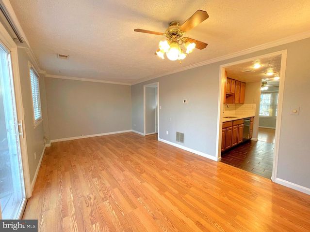 8813 VICKSBURG CT, Manassas, VA 20109