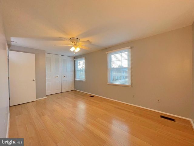 8813 VICKSBURG CT, Manassas, VA 20109