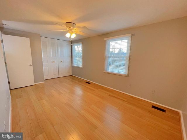 8813 VICKSBURG CT, Manassas, VA 20109