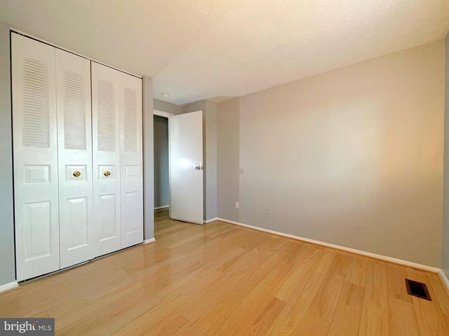 8813 VICKSBURG CT, Manassas, VA 20109