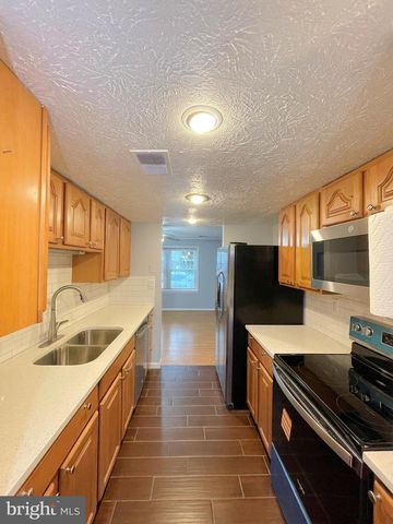 8813 VICKSBURG CT, Manassas, VA 20109