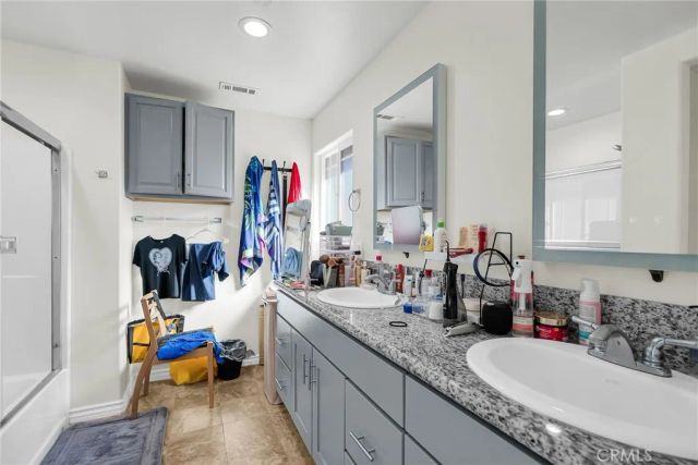 6800 Arlington, Riverside, CA 92504