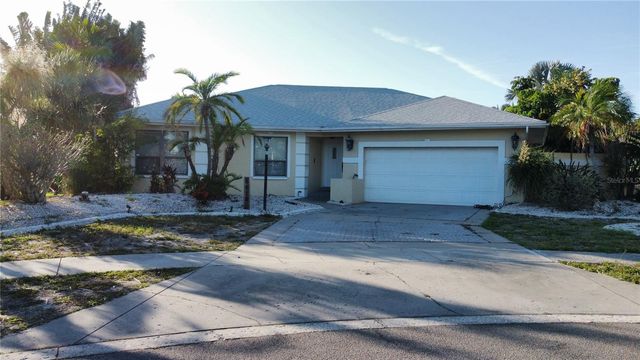 6612 BLACKFIN WAY, Apollo Beach, FL 33572