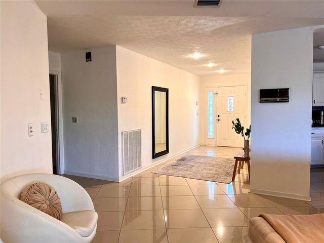6612 BLACKFIN WAY, Apollo Beach, FL 33572