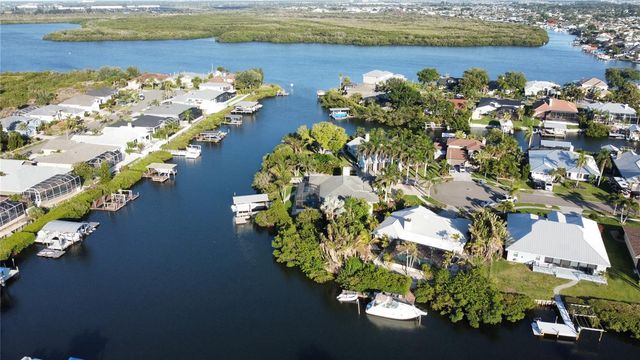 6612 BLACKFIN WAY, Apollo Beach, FL 33572