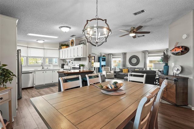 8470 IMPERIAL CIRCLE, Palmetto, FL 34221