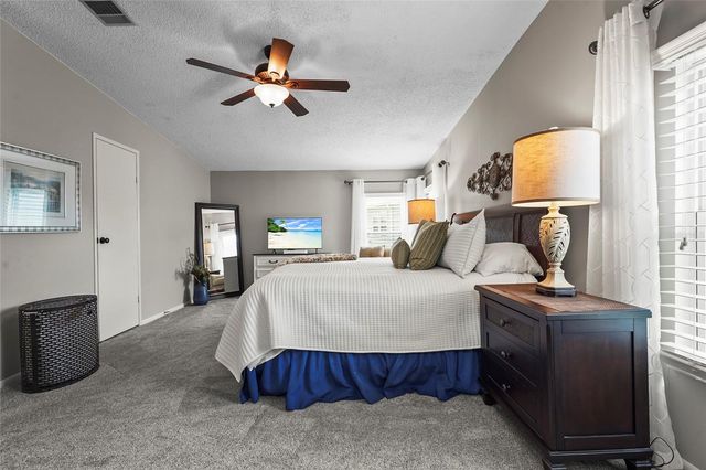 8470 IMPERIAL CIRCLE, Palmetto, FL 34221