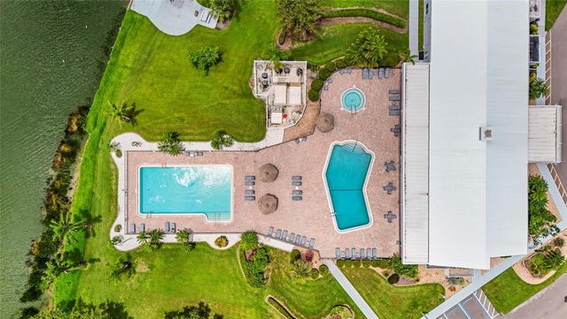 8470 IMPERIAL CIRCLE, Palmetto, FL 34221