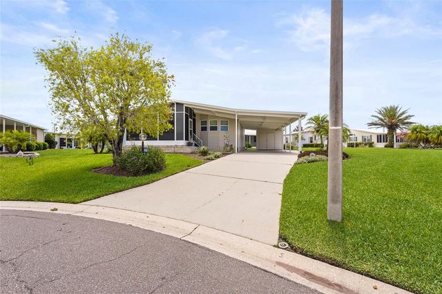 8470 IMPERIAL CIRCLE, Palmetto, FL 34221