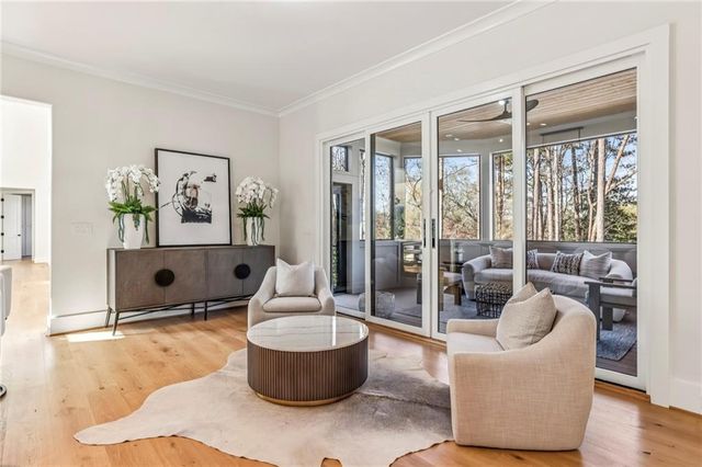 825 Kenry Court, Atlanta, GA 30342