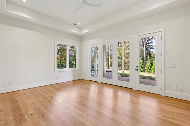 825 Kenry Court, Atlanta, GA 30342