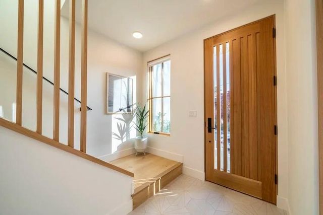 322 Capitola Avenue, Capitola, CA 95010