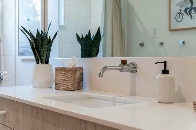 322 Capitola Avenue, Capitola, CA 95010