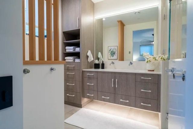 322 Capitola Avenue, Capitola, CA 95010