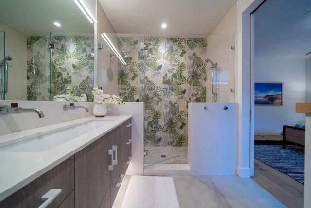 322 Capitola Avenue, Capitola, CA 95010