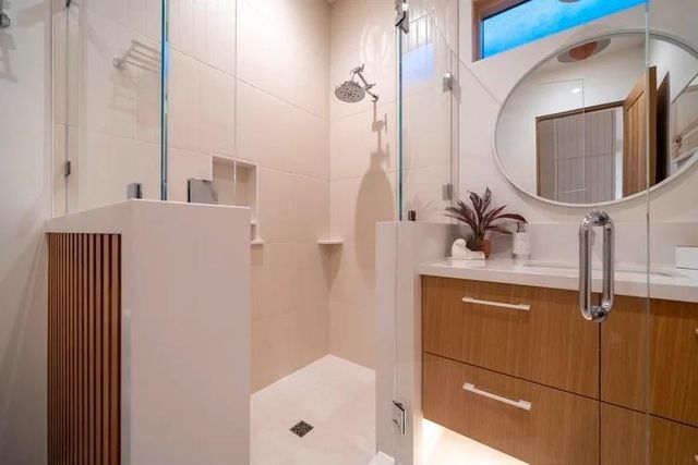 322 Capitola Avenue, Capitola, CA 95010