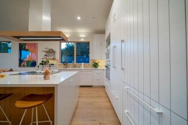 322 Capitola Avenue, Capitola, CA 95010