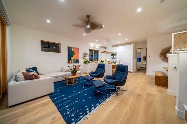 322 Capitola Avenue, Capitola, CA 95010