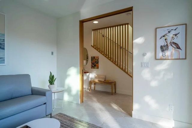 322 Capitola Avenue, Capitola, CA 95010