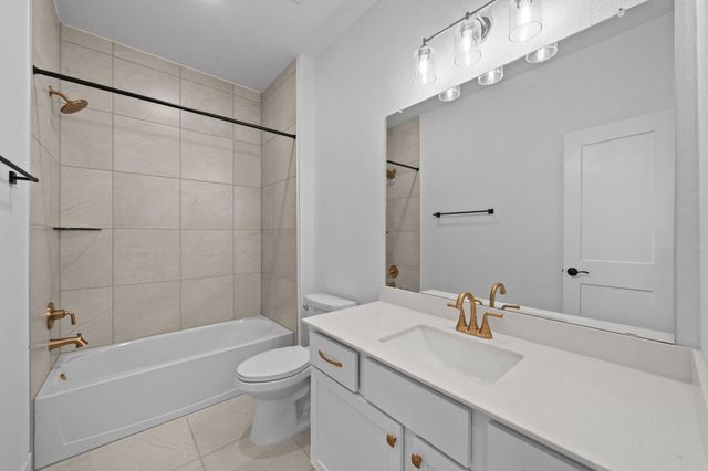 275 Mallards Rim Drive, Willis, TX 77318