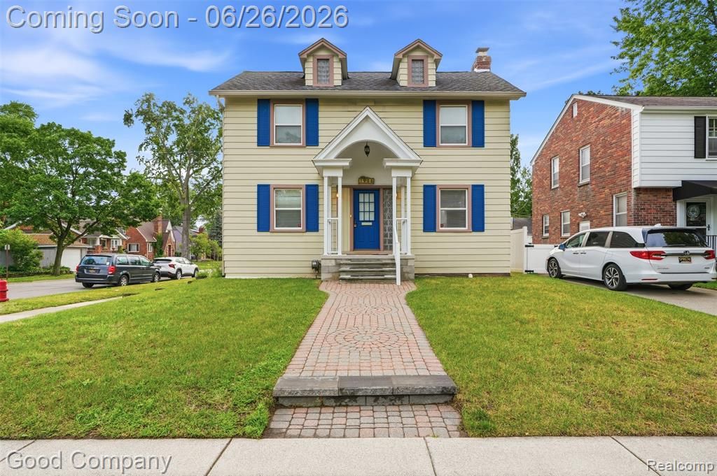 1956 Pinecrest Drive, Ferndale, MI 48220