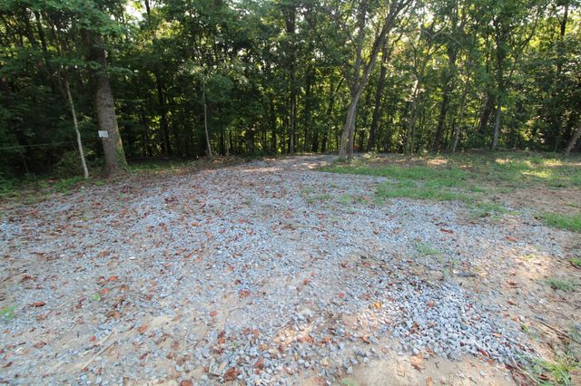 1 Bandy Rd, Ashland City, TN 37015