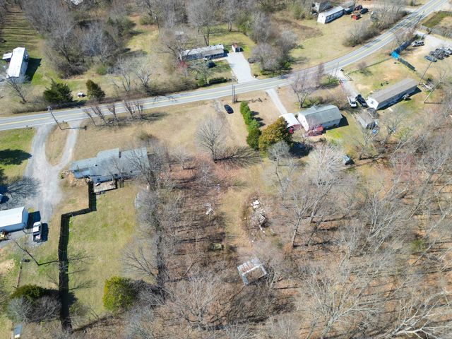 1 Bandy Rd, Ashland City, TN 37015