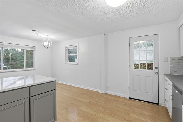 5843 Wilson Dr, Bethel Park, PA 15102