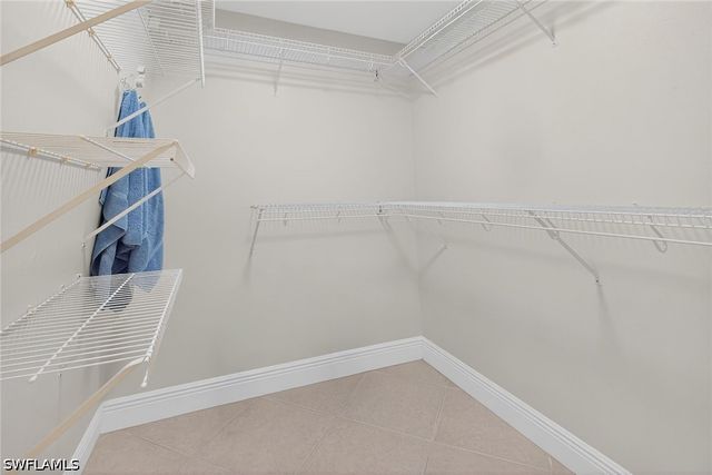 2900 Gulf Shore BLVD N 110, Naples, FL 34103