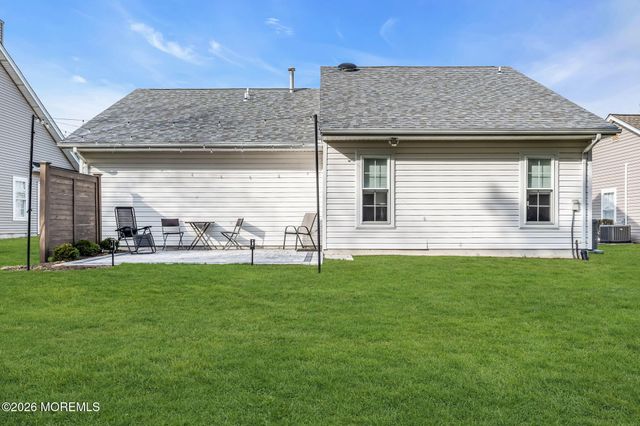 27 Molly Lane, Brick, NJ 08723