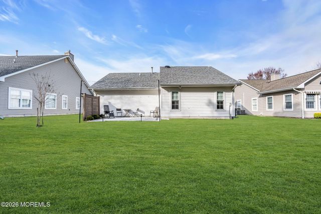 27 Molly Lane, Brick, NJ 08723