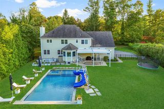 68 Allison Lane, Thornwood, NY 10594