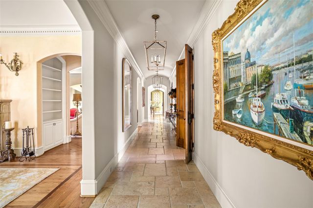 4 Glendenning Lane, Houston, TX 77024