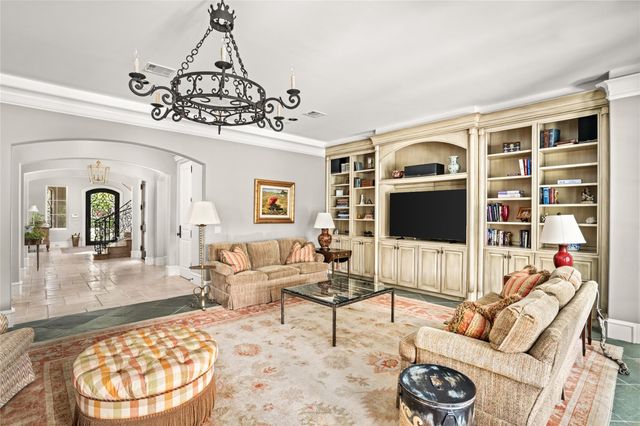 4 Glendenning Lane, Houston, TX 77024