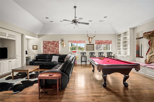 4 Glendenning Lane, Houston, TX 77024