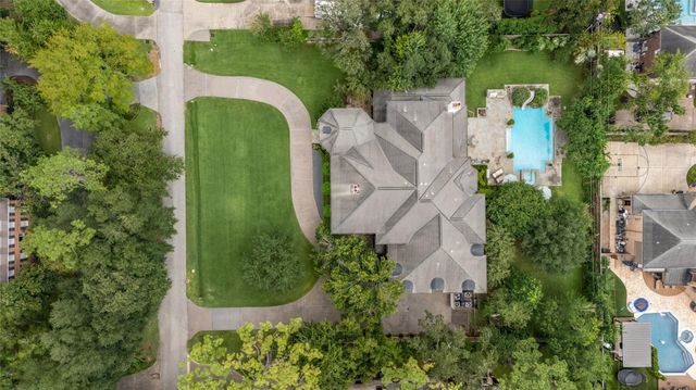 4 Glendenning Lane, Houston, TX 77024